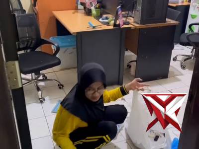 BAGREN ~ KEBERSIHAN RUANGAN BAGREN