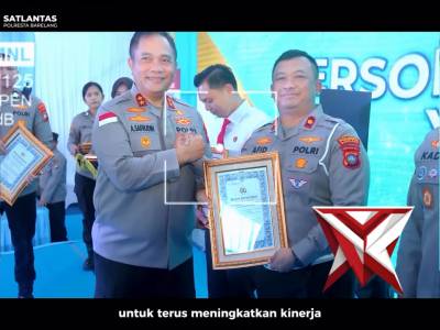 Satlantas Polresta Barelang Terima Penghargaan dari Kapolda Kepri Atas Kajian Laka Lantas