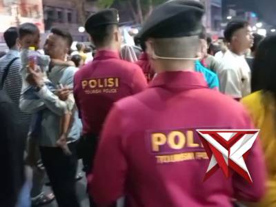 PERSONEL SUBDIT WISATA DITPAMOBVIT POLDA SUMSEL MENGHADIRI LAUNCHING DAN PATROLI CFN KOTA PALEMBANG