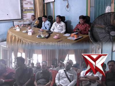 Bhabinkamtibmas Hadiri Pembentukan Panitia Sedekah Desa Darmo