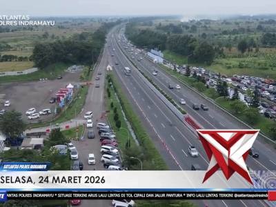 arus lalu lintas diwarnai 2 pergerakan sekaligus