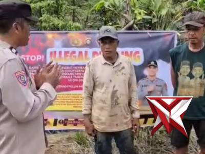 Stop IlLegal Refinery - PoliceTube