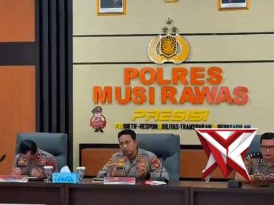 Title

Kapolres Musi Rawas Hadiri Pembukaan Rakernis Gabungan Empat Satker Polri Secara Virtual