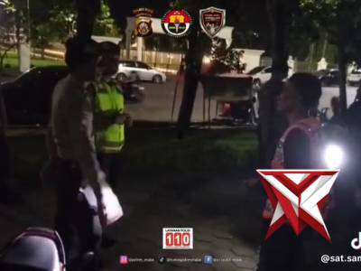 7. Apel pengecekan personil