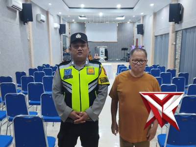 Personel Bhabinkamtibmas Melaksanakan PAM Gereja 3