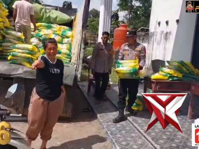 Bakti sosial Polsek plakat tinggi.11