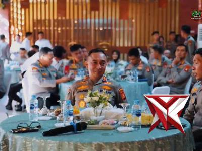 Kapolda Sumatera Selatan Irjen Pol. Dr. Sandi Nugroho, S.I.K., S.H., M.Hum. memimpin evaluasi pengua - PoliceTube