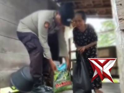 Jumat berkah, polri untuk masyarakat