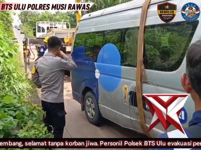 Laka Lantas Tunggal di Jembatan Cik Ani,