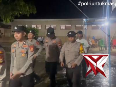 Pengamanan kegiatan misa suci malam paskah
Polsek Tugumulyo Polres Musi Rawas