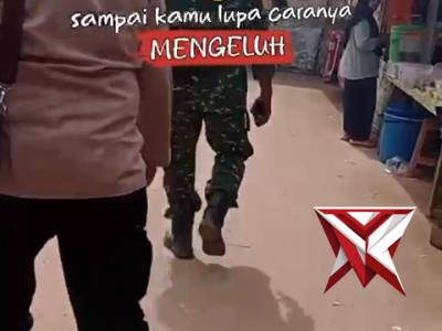 7. Patroli jalan kaki di tempat perbelanjaan