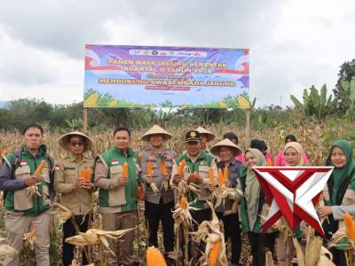 POLRES LAHAT MELAKSANAKAN GIAT PANEN RAYA JAGUNG SERENTAK KUARTAL II TAHUN 2026
