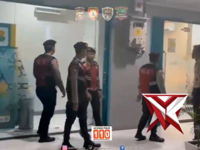Pers Sat Samapta Melaksanakan Patroli Dialogis