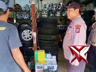 Jaga Kondusifitas Wilayah, Polsek Kesamben Laksanakan Patroli dan Edukasi Warga