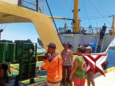 Pengamanan embarkasi & debarkasi polsek wetar