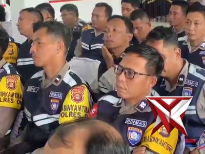 NYAGO OKI AMAN - PoliceTube