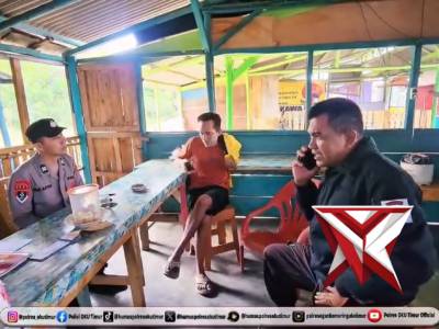 PAMAPTA I POLRES OKU TIMUR MEMBANTU MASYARAKAT YANG MENGALAMI KECOPETAN