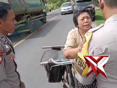 Polri hadir bukan hanya untuk melindungi, tapi juga untuk menginspirasi dan menguatkan. ??