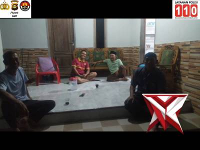 Sambang warga guna mempererat silaturrahmi dan menyampaikan pesan-pesan kamtibmas