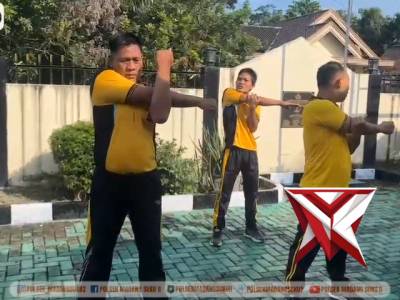 . kapolresokut PolresOKUTimur rolemodelpolresokutimur beyondtrustpresisi manajemencitrapolri - PoliceTube