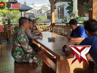 Polsek Lawang Kidul Menjaga Lingkungan Tetap Kondusif