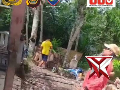 BES 9. Bhabinkamtibmas Dampingi Survey Bedah Rumah HUT Bhayangkara