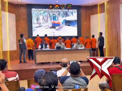 Gerakan konferensi pers polres Muba SM7