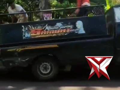 Polsek Kendal sigap memberikan bantuan kepada pengendara yang mengalami mobil mogok diduga akibat as