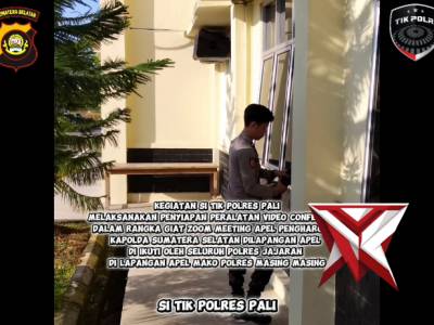 Melakukan Persiapan Peralatan Video Conference Dalam Rangka Giat Zoom Meeting