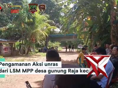 Pelayanan masyarakat Unjuk Rasa