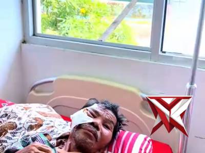 Pak bhabin ppa bersama pak rw bezuk warga sakit habis operasi