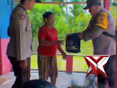 Jumat Berkah: Di balik seragam, ada kepedulian yang tulus.