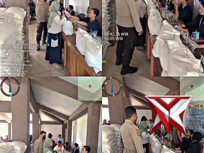 Giat bantuan pangan ds. Sulek kec. Tlogosari kab. Bondowoso