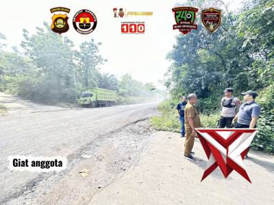 Giat Anggota polsek Gunung Megang mengamankan Aksi Pungli diperlintasan jalan desa-servo - PoliceTube
