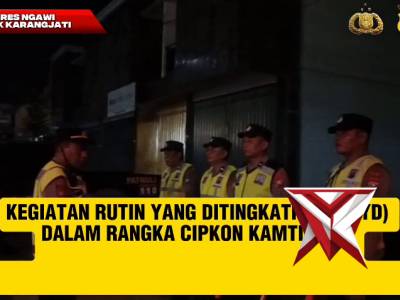 Polsek Karanganyar melaksanakan kegiatan cipta kondisi kamtibmas di wilayah perbatasan Jawa Timur - PoliceTube