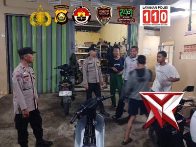 Na.20 Patroli Malam Personel Polsek Lembak Di Wilayah Hukum Polsek Lembak. - PoliceTube