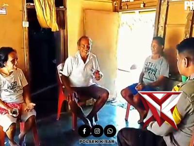 Bhabinkamtibmas polsek kisar laksanakan sambang kepada warga