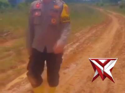 Briptu Irhas Cek Lahan Jagung di Desa Sukamaju Dukung Program Ketahanan Pangan Nasional Tahun 2026