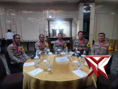 DA 4. &ldquo;Bimtek Public Speaking Tingkatkan Kemampuan Komunikasi Bhabinkamtibmas&rdquo;?????