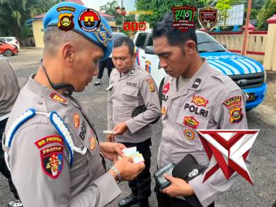 pengecekan kelengkapan data diri oleh Bidpropam Polda Sumsel di Polsek Gunung Megang