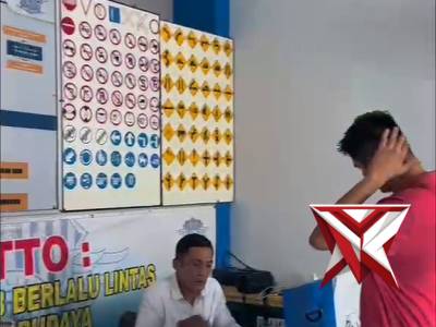 Ir19
Pelayanan terbaik untuk masyarakat ??