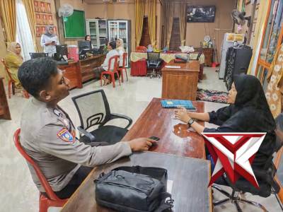 M.i1
Bhabinkamtibmas Polsek Tj agung melakukan sambang dan memberikan himbauan larangan karhutbunlah