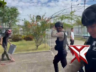 NYAGO OKI AMAN - PoliceTube