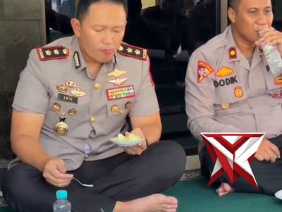 Hasil panen budidaya melon di pekarangan bhayangkari polres Magetan