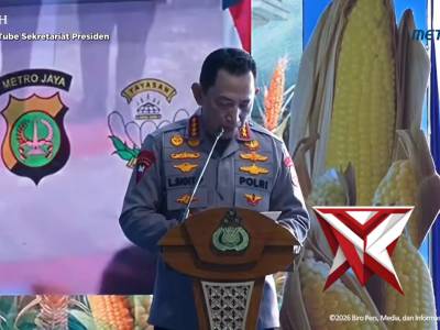 Dalam acara panen raya jagung serentak dan groundbreaking 10 gudang ketahanan pangan Polri