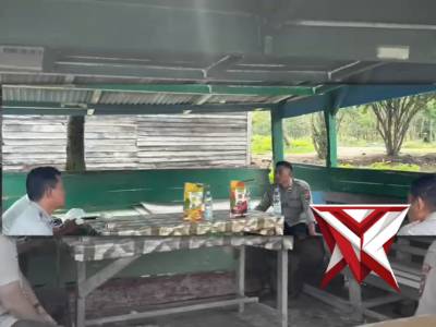 Polsek Penukal Menyapa Masyarakat