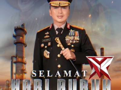 *Kepala Kepolisian Daerah Sumatera Selatan Beserta Staf dan Jajaran serta Bhayangkari mengucapkan*