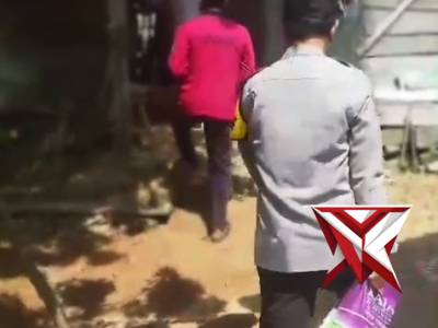 Giat pembagian sembako sek batman
