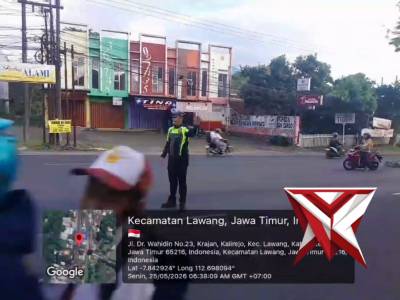 Pengaturan Lalu Lintas di Pagi hari di Daerah Hukum Polsek Lawang Kec. Lawang Kab. Malang