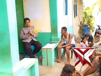 Bhabinkamtibmas polsek mdona hyera sambangi warga terkait ketahanan pangan